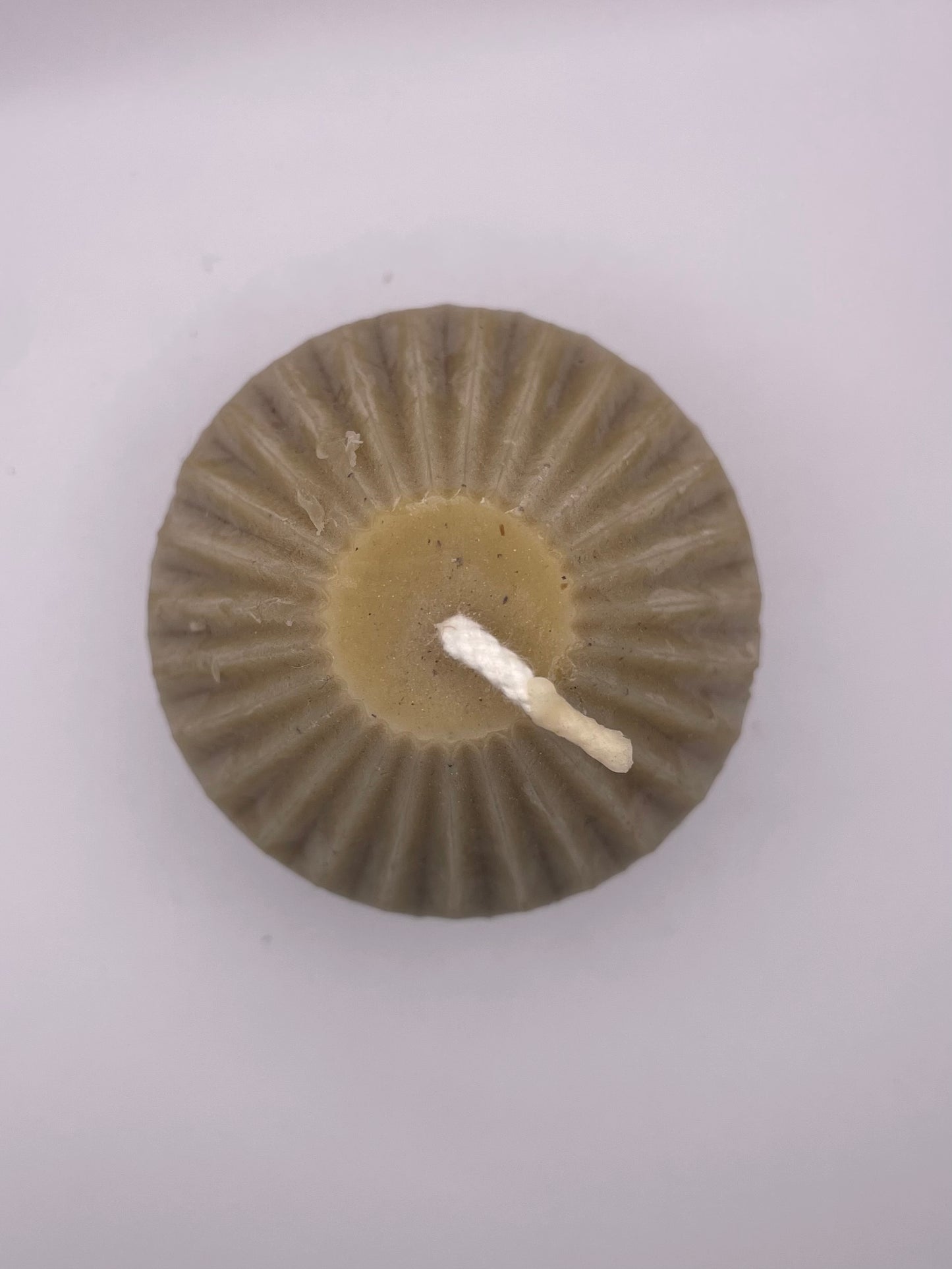 Bičių vaško žvakė ''kūgis”